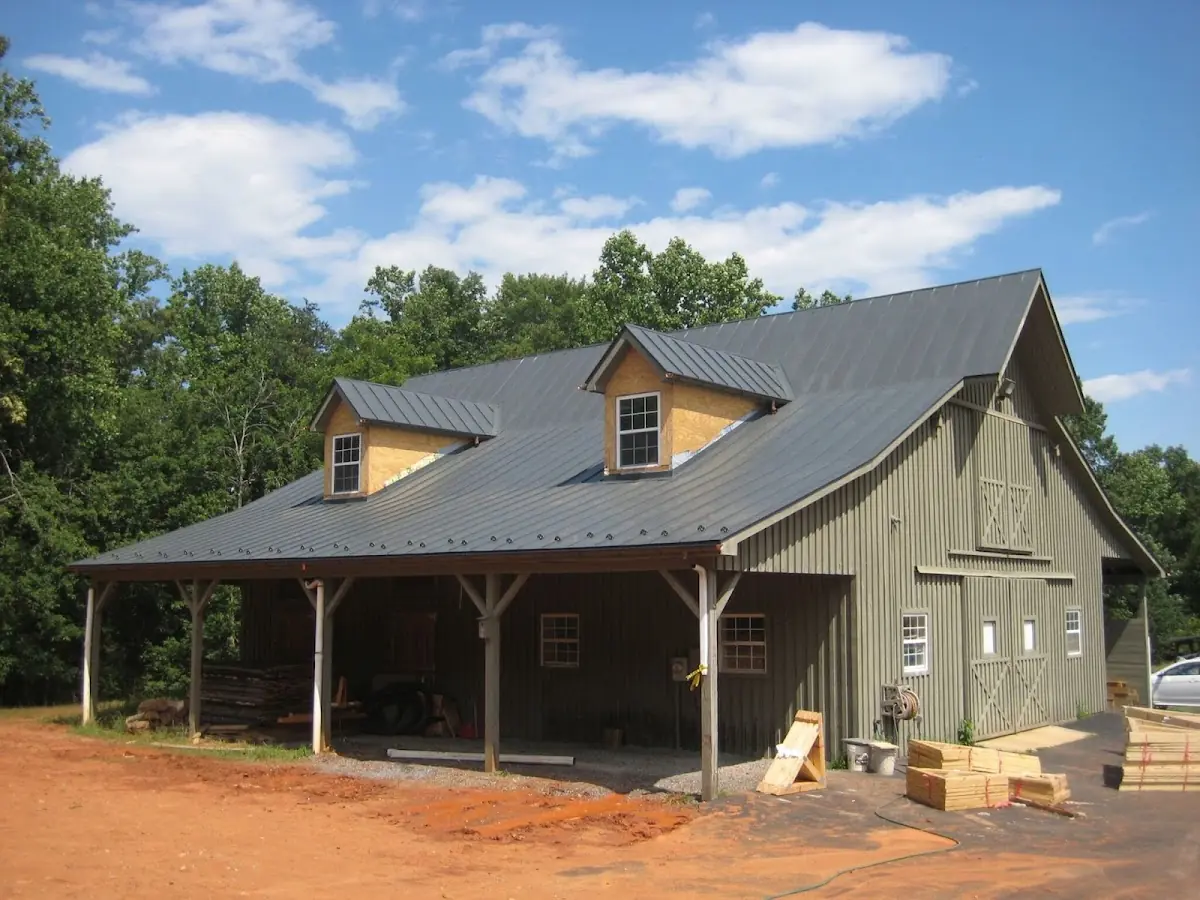 Expert Asphalt Roof Repair workmanship in Highway City